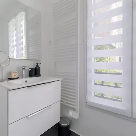 Guersant - Maison Cosy 6pax Proche Etoile 別荘